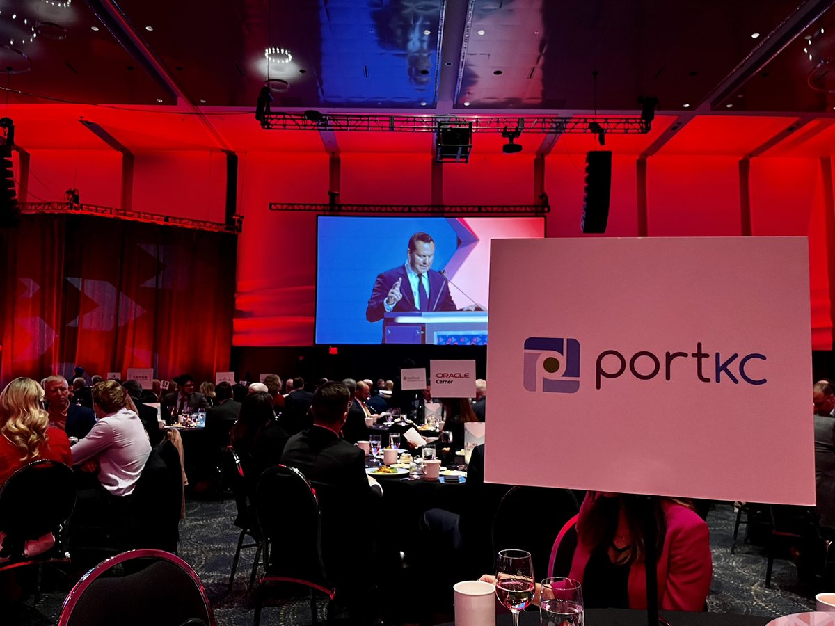 RockhillStrat's tweet photo. Collaboration is at the core of everything we do at @portkc. It’s also the key to all the success ahead for our KC. The @kcchamber keeps us all #Connected2KC https://t.co/ixyjzBUR8n