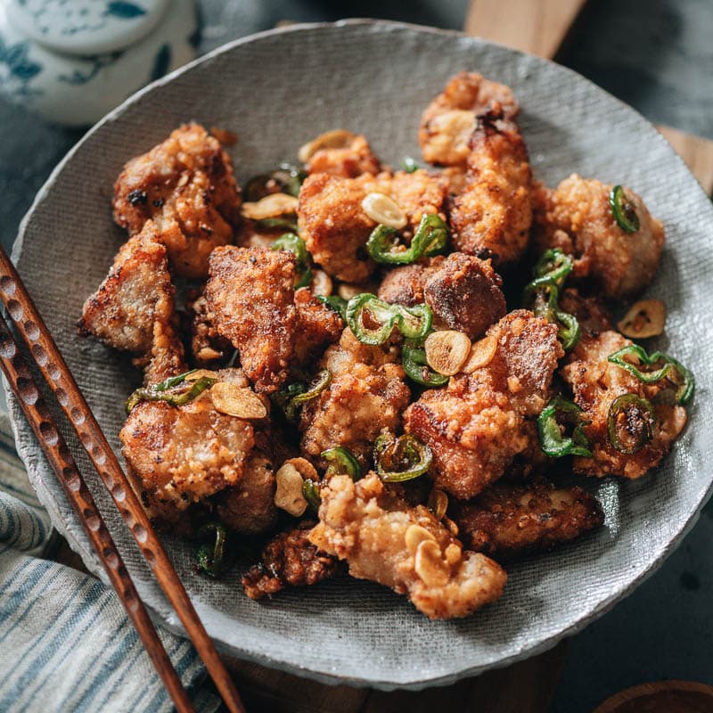 treats_w3w's tweet photo. Salt and Pepper Pork Chops https://t.co/cdyQvuWTZ6