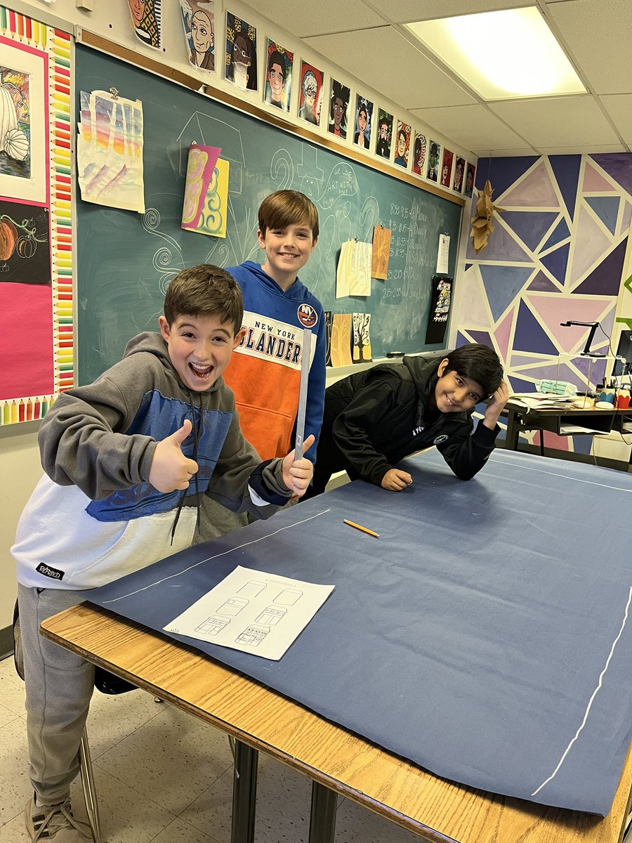ArtwithMrsPriv's tweet photo. 6th graders working on our winter village for the upcoming concert @wsselementary https://t.co/88KSdNww3u