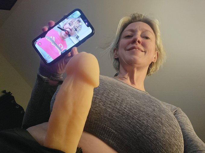 Watch Dee Williams 💕's leaked NSFW photo on TwXstars