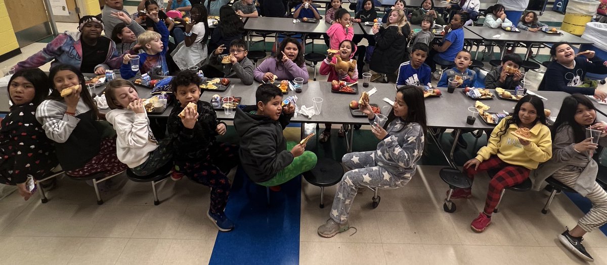 McKenzie Elmer tweet media