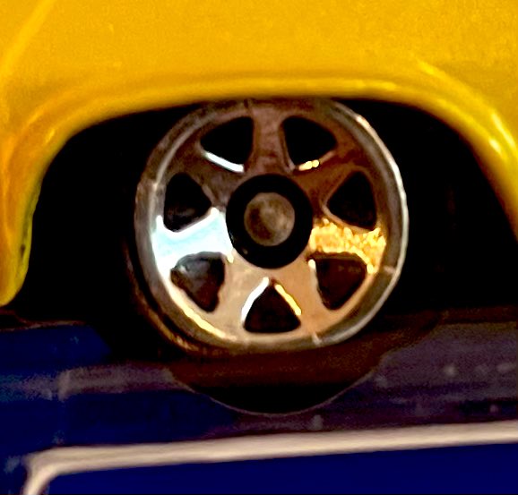 RAMRAISINBEAR's tweet photo. 持ってる事が嬉しすぎるから何回ものせよ。ホイールのアップものせる

#hotwheels #ホットウィール　#barracuda #7sp https://t.co/Y9tZLHUgzd