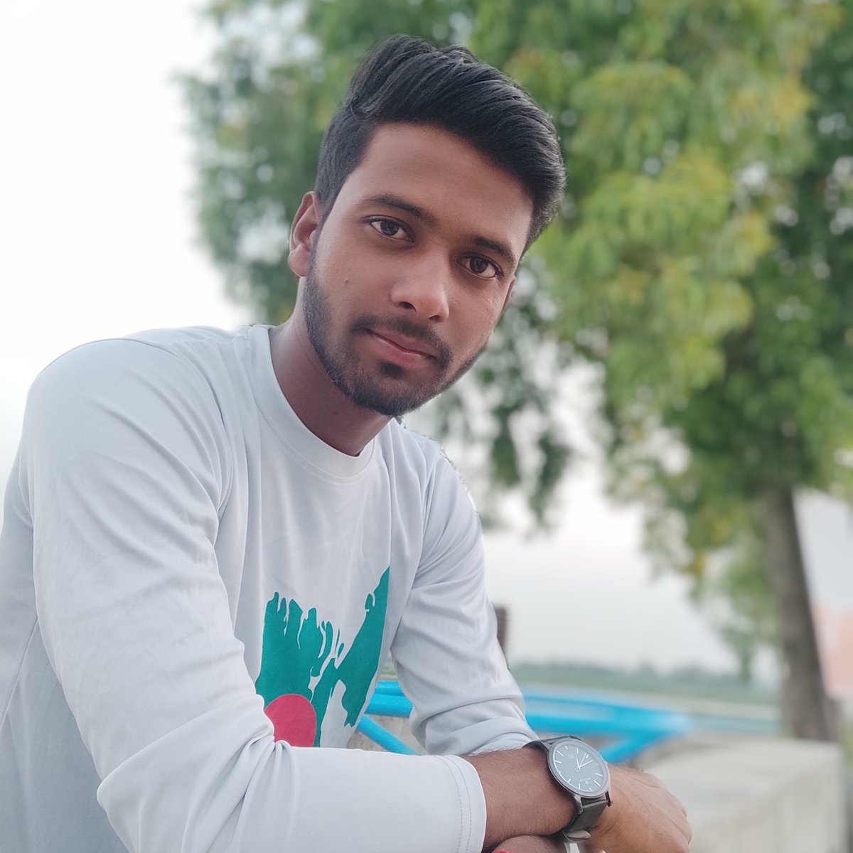 Sujit232309333's tweet photo. #NewProfilePic https://t.co/7W0ZmgK3Mu
