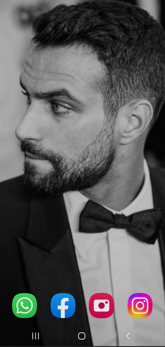 paholacobos's tweet photo. Y el día se me ilumina cada que veo mi móvil 📱 😍😍😍@Jesus_Castro_5 😘😘🫶🫶 https://t.co/kzc5pZWvmU