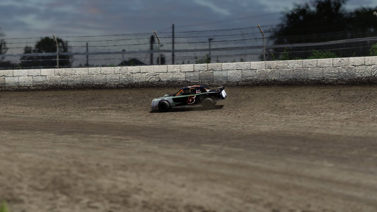 UDUB_Gaming's tweet photo. #WorldofOutlawsDirtRacing #XboxShare https://t.co/FbyNLn1Fmg