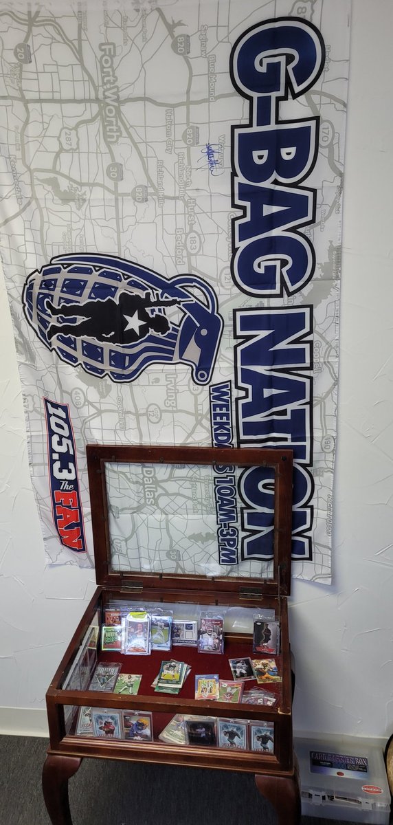 <a href="/LAcarddude/">LA Card Dude</a> Flag-- elvis andrus auto