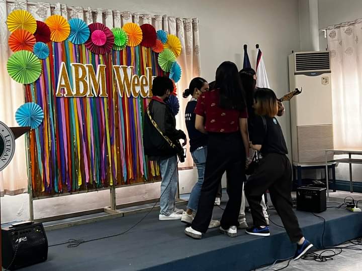 LSHSTheTemplar's tweet photo. NOW | Ongoing preparation for the Culminating Activity of the ABM Week 2022 happening at the Balagtas Hall.
#LetranSHSFourthEstate
#ABMWeek
#ArribaSHS
#ColegioWeek https://t.co/vcQxStesgo