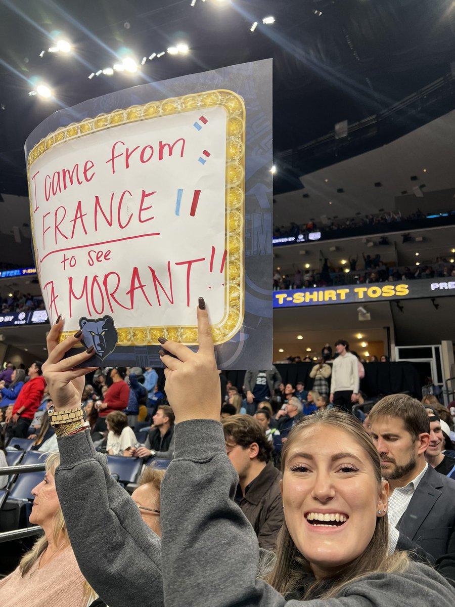 maheath2004's tweet photo. Hey @JaMorant @memgrizz my girl came all the way from France just to see Big 12 in action!! 🇫🇷 https://t.co/AQ43d9eow7