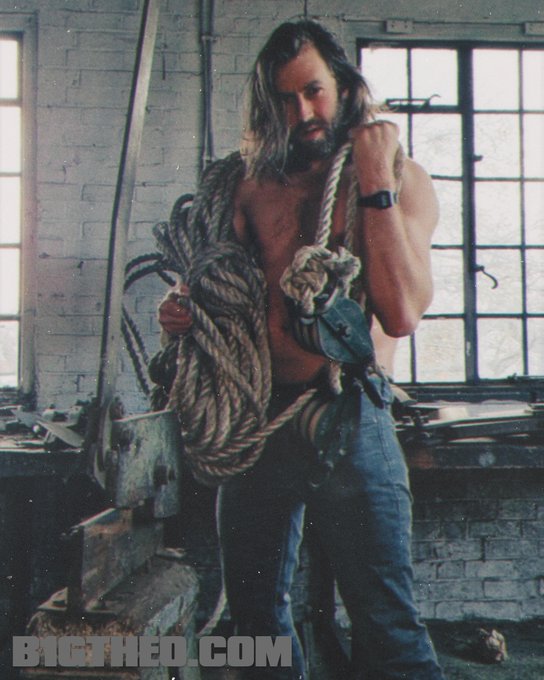 You walk into an abandoned warehouse, and you see this, what do you do?  I'm hoping you drop to your<a href="/tag/bisexual"class="tags"><span>#bisexual</span></a><a href="/tag/bigwhitecock"class="tags"><span>#bigwhitecock</span></a><a href="/tag/gaymodel"class="tags"><span>#gaymodel</span></a><a href="/tag/gayonlyfan"class="tags"><span>#gayonlyfan</span></a>