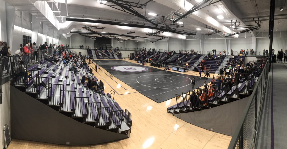 1st @ladywriorwrstle girls wrestling meet happening now @Norwalk_HS @Norwalk_Pride @IGHSAU @warrior_wrestle #BeAWarrior #GrowingLearnersAndLeaders