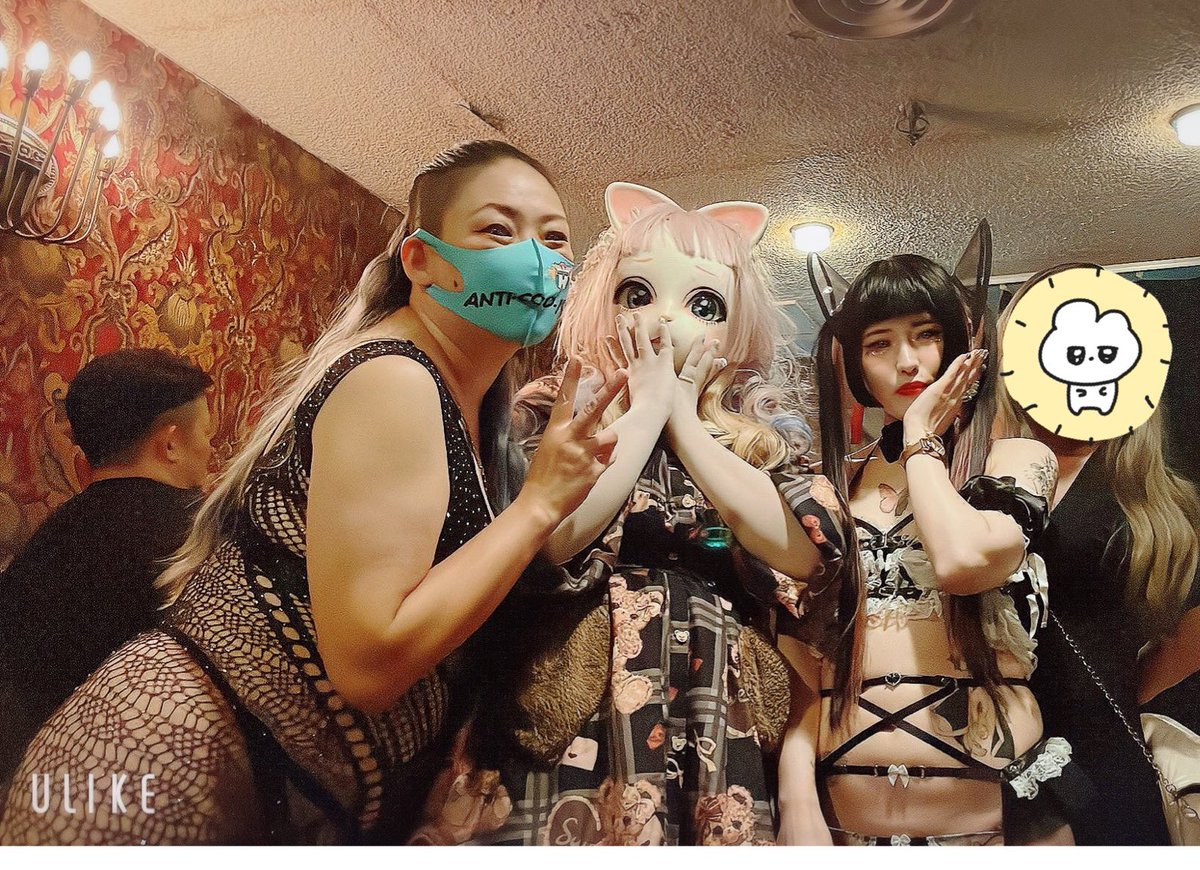 nenekoch's tweet photo. 今月は久しぶりに下界に降りてデパチに行ってきたよ♡
たくさんかわいいありがとうございましたあ🎀にゃん🐈

@edgein_ 

#デパチ
#デパH
#デパートメントH
#hidolls #dreammask #kig #dolling https://t.co/pxFrhaKgQA
