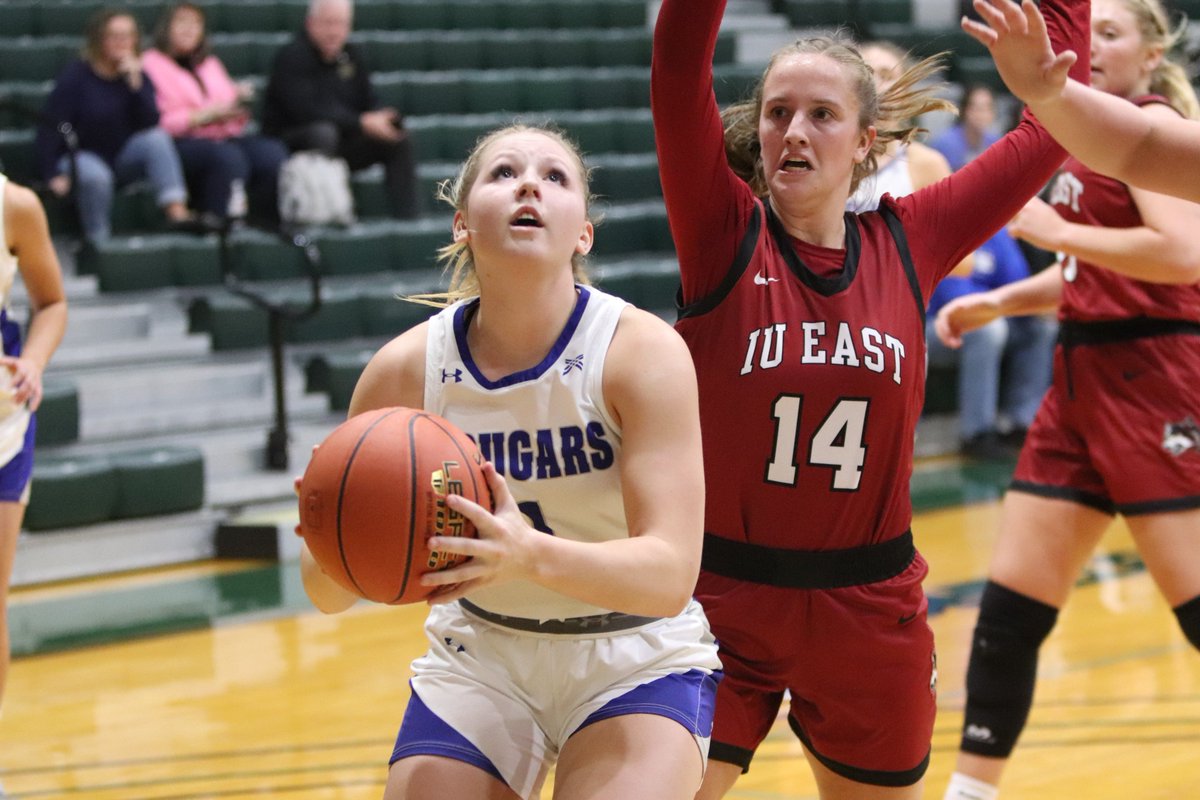 sfcougars's tweet photo. Lady Cougars Improve to 2-0 in Crossroads Play with Victory Over Huntington  https://t.co/sySS2L82yK https://t.co/1Ur4e7jLk9