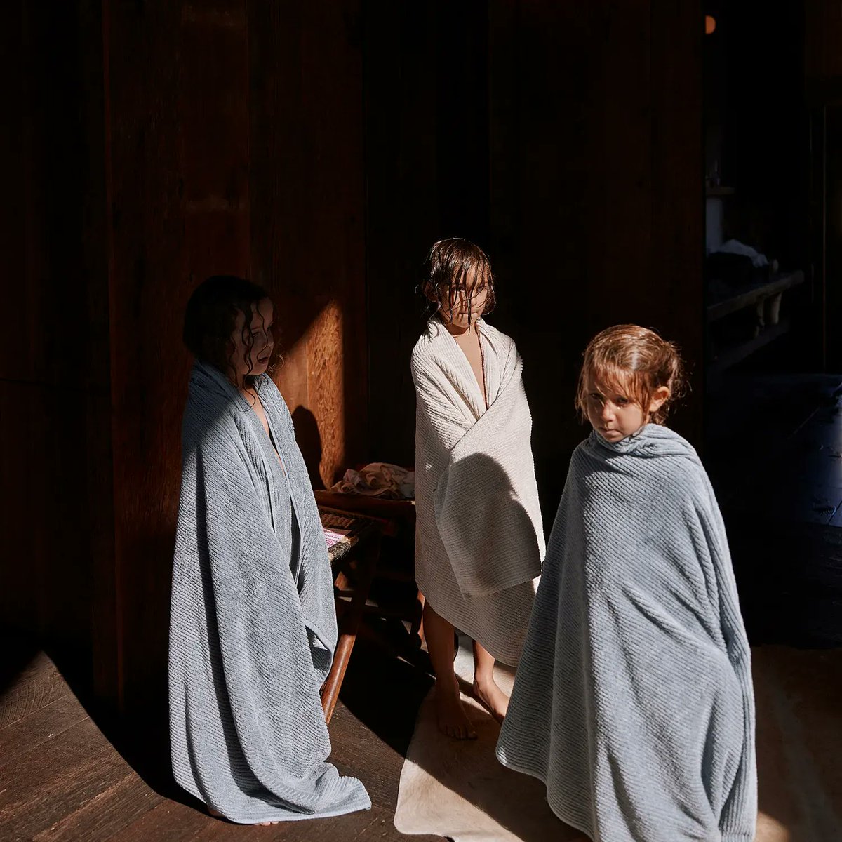 TheKitchen_CG's tweet photo. On a recent stay at The Wensley in the small rural community of Wensleydale in Victoria's Surf Coast Hinterland, photographer Alexandrena Parker captured these intimate moments of family and friends.

View more on our website: https://t.co/JLVC5PGxCO https://t.co/GcuGNHns3D