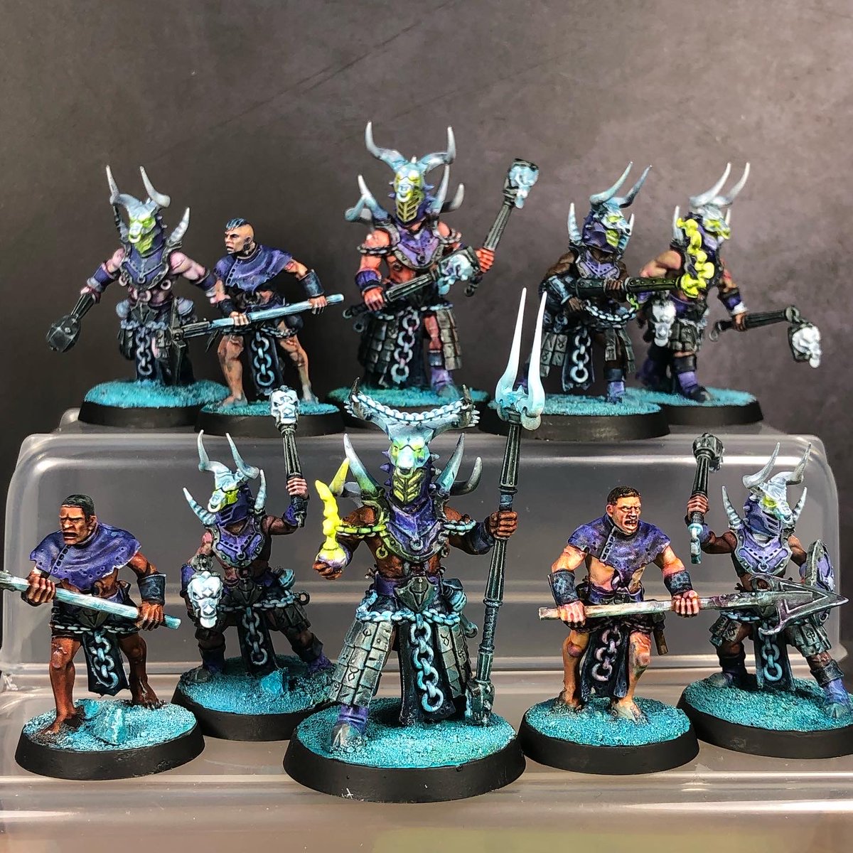 #HobbyStreakDay1390🌈🖌️🎨 Today I spent another day testing out #speedpaint and working on new colours for the range, here are some #Warcry guys I painted along the way✨🖌🎨 #Hobbystreak #WIP #PaintingWarhammer