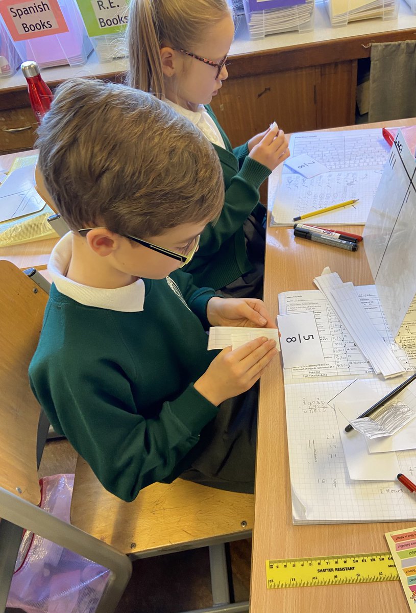 KateFinnigan22's tweet photo. Fabulous fraction work in maths! Introduced a bit of competition in my comparing fractions lesson yesterday @SummerhillL31 https://t.co/5yHlrxDXtq