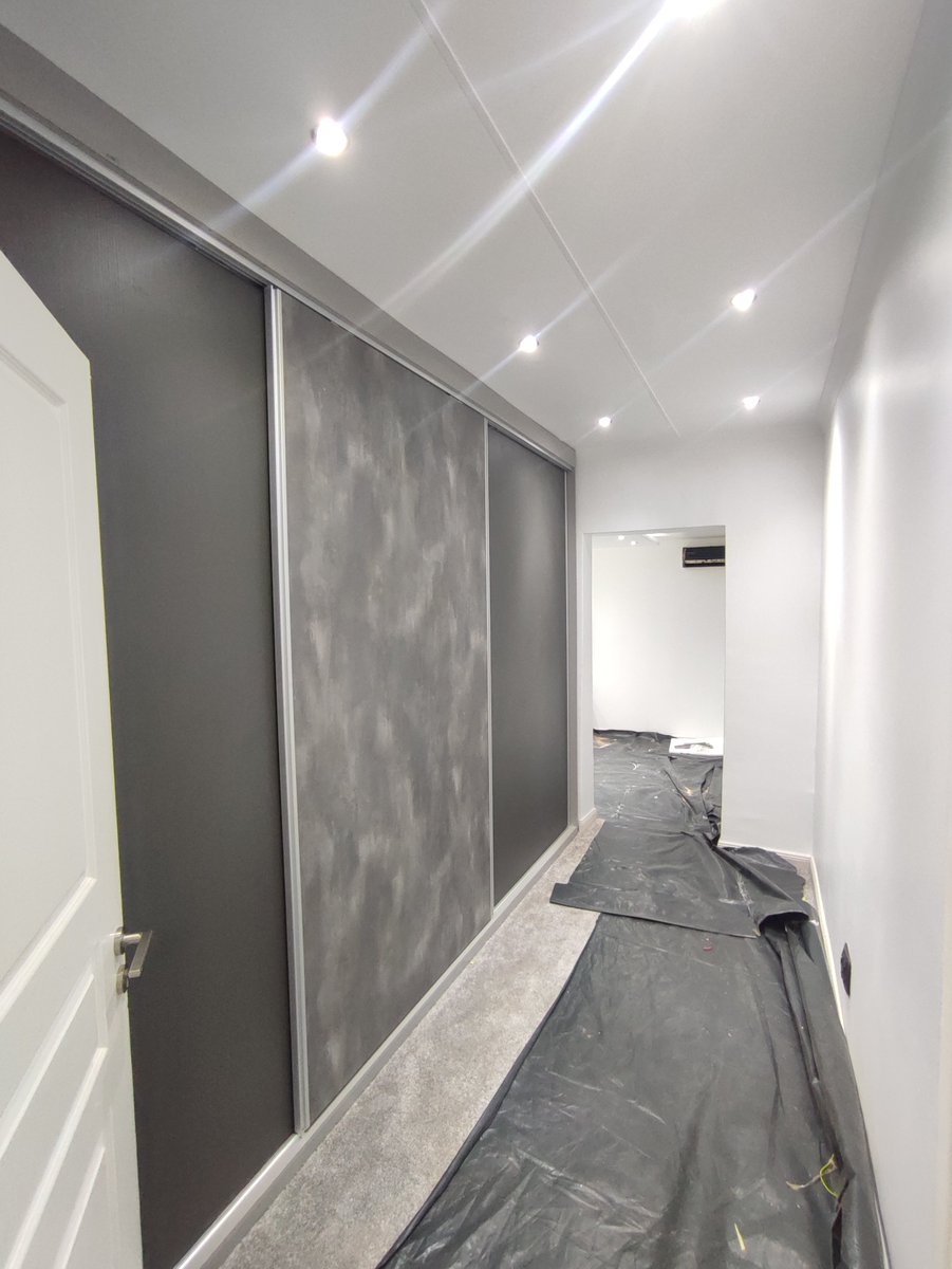 _SKitchens's tweet photo. Sliding Door Wardrobe.

Price: R16 700 Labour And Material Included. https://t.co/Fuv7j2Rf3C