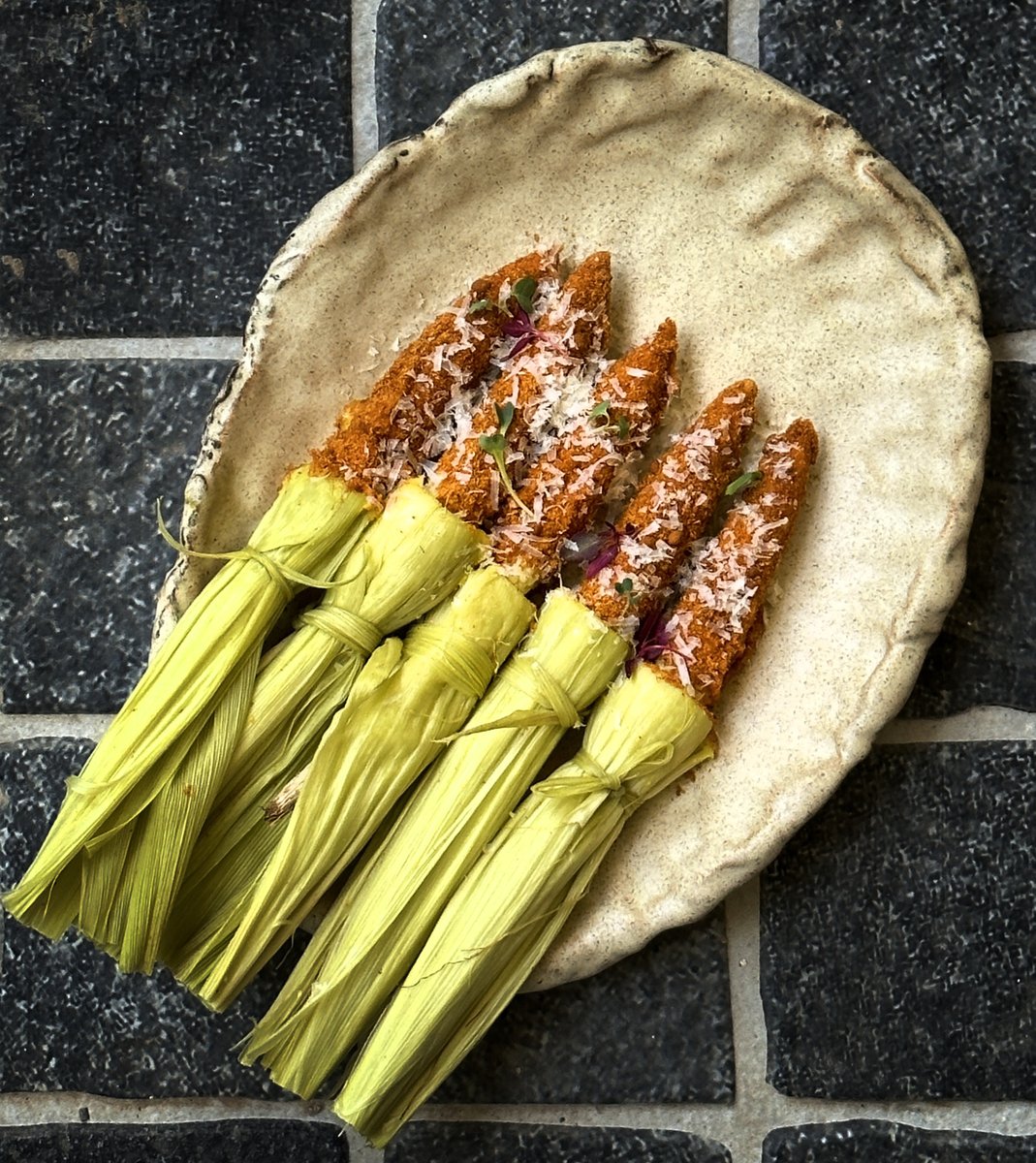 hosa_goa's tweet photo. A restaurant that explores the culinary diversity of the South beyond the familiar.

Featured here: Gunpowder Kid Corn with Chilli Corn Glaze, Peanut Podi &amp; Parmesan

#hosagoa #comingsoon #newingoa https://t.co/njZadyvaz2