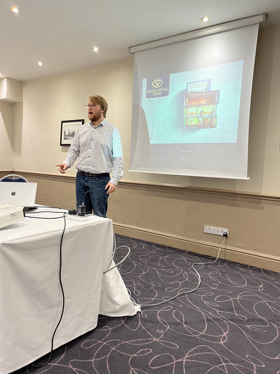 Richard Gould from Visual Virtual Tours telling the meeting about the benefits of his business and the services they deliver.
