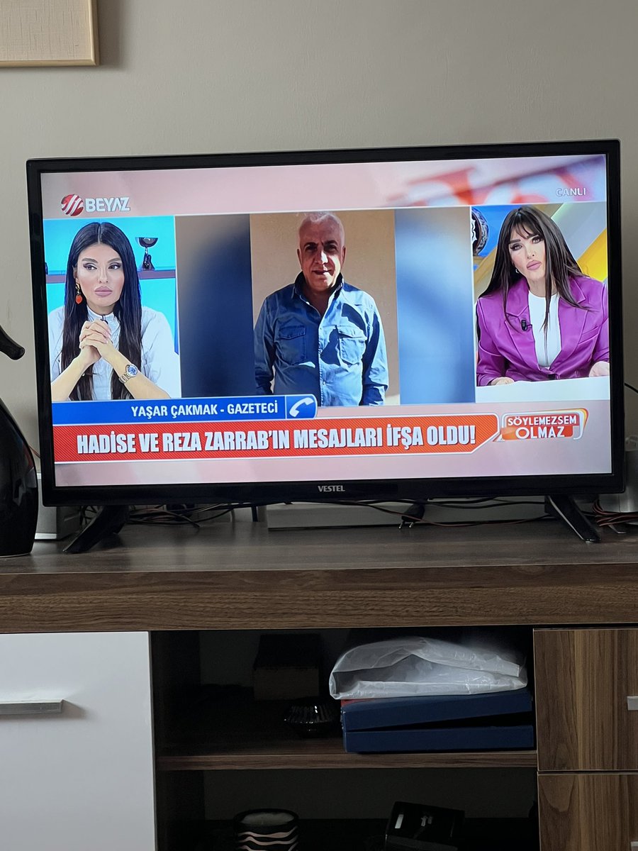 Derya Savcı on Twitter: "Biri onlara deprem olduğunu hatırlatsın 🤦‍♀