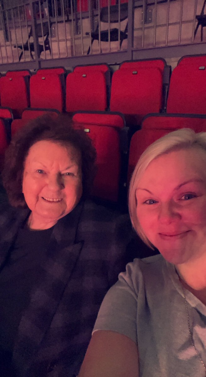 kellyk6891's tweet photo. My Grandma still going to concerts age 88 🥰 @westlifemusic amazing as always 💞💞 xxx https://t.co/KnUKm8Qwf7