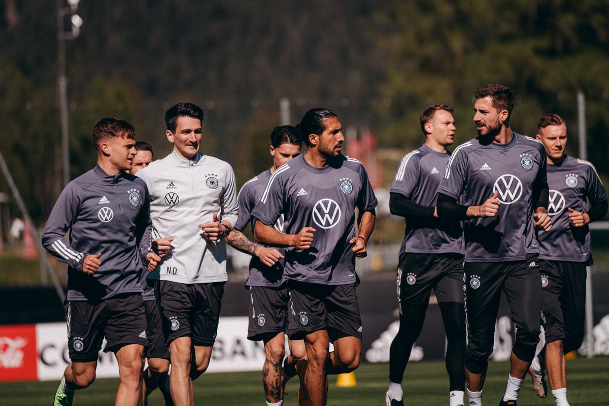 MATCH DAY… and incredibly thrilled and humble to have had the opportunity to work behind the scenes of the <a href="/DFB_Team/">DFB-Team</a> in the preparation for FIFA World Cup 2022.
lnkd.in/dJNzWYj
#QatarWorldCup2022 #DFBTeam #sleep 📷Copyright DFB/PHILIPPREINHARD.COM