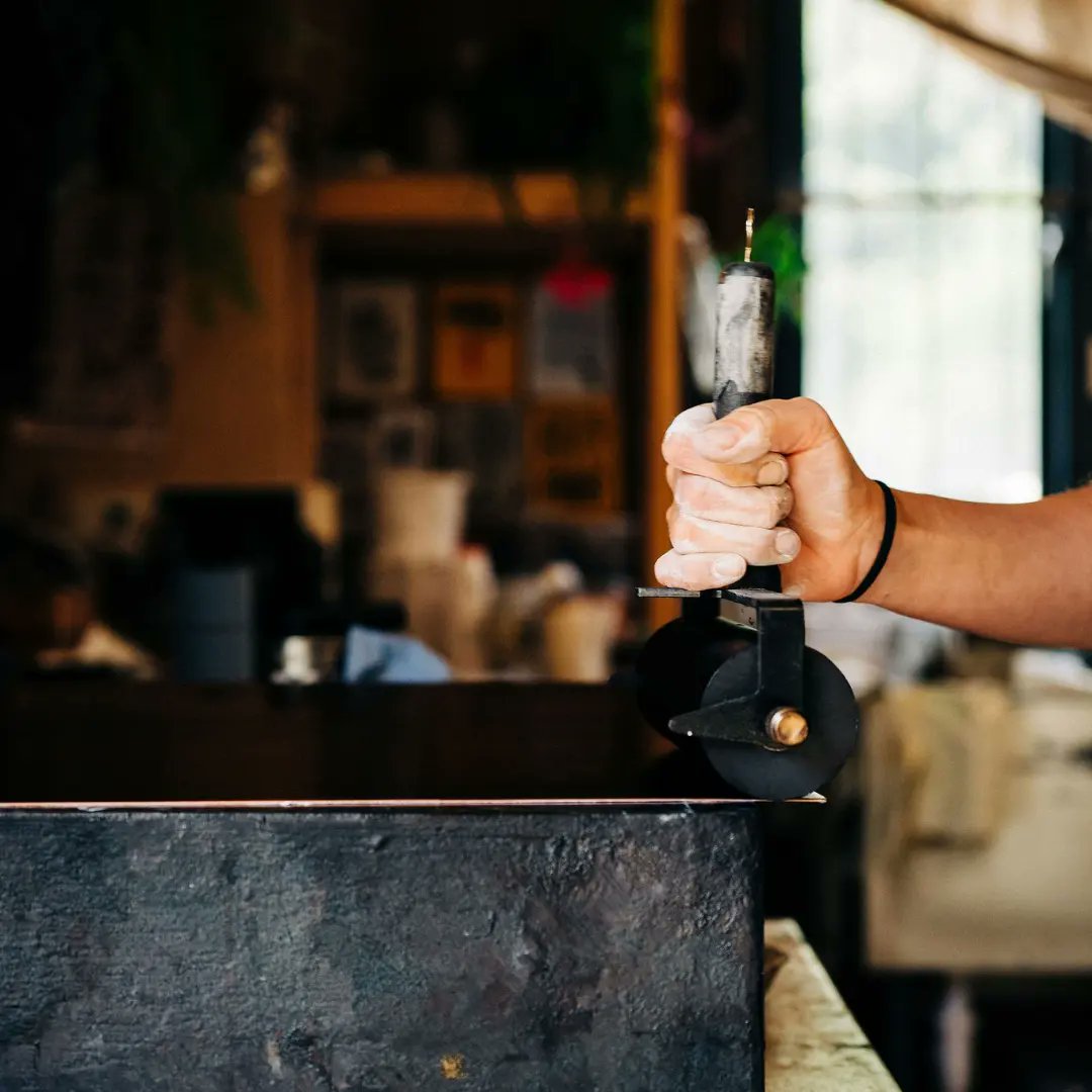 Delighted to have received a third grant from the amazing Elizaberh Greenshield Foundation! The funding will allow for dedicated studio time to research into new themes and materials!