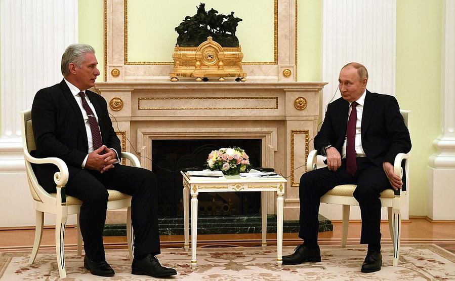 Russian President Vladimir Putin &amp; First Secretary of the Central Committee of the Communist Party of Cuba, &amp; Cuban President Miguel Diaz-Canel Bermudez voiced joint readiness on Tuesday to deepen relations b/n  the 2 countries.
#Cuba #Russia 

Read more: thecaribbeanalert.com/russian-and-cu…