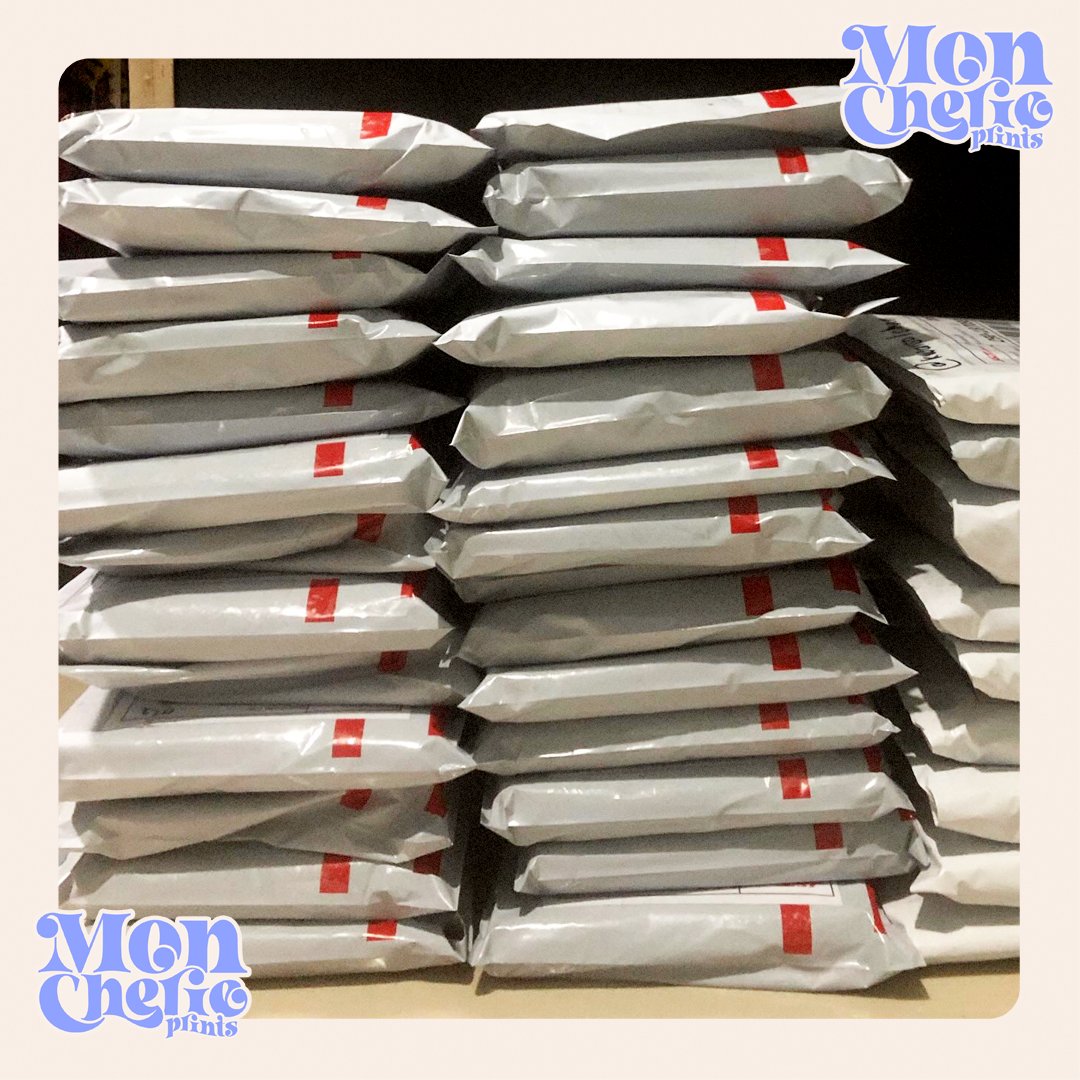 moncherieprints's tweet photo. #MONCHERIEUpdates
Re: SMILE FLOWER Shipment π
The ticket envelopes (parcels) were already picked up by the courier. You may check your respective Shopee accounts to track the delivery of your parcel. Thank you so much! https://t.co/84bDEnZSPw