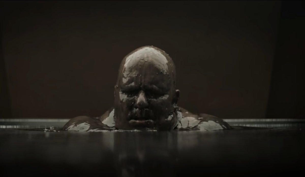 DuskySprngfield's tweet photo. mud baths: cinematic symbol for being filthy rich #tcmparty  #ThirtyDayPrincess https://t.co/pTHehvEBzj