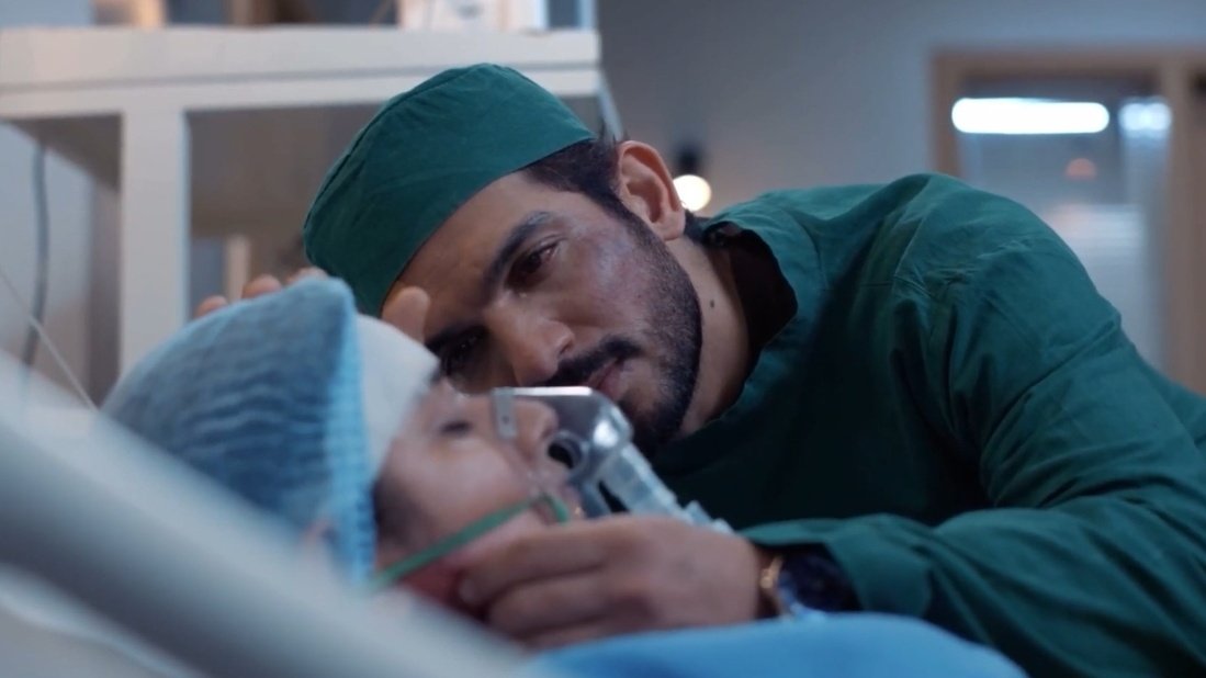 ArjunBijlani31's tweet photo. #VeerRathod scenes โค๏ธโ๐ฅ๐ซฃ darky Person i like that hospital scene of veer like way he do breathing sounds so creepy ๐ฅ๐ค hottest villain of Roohaniyat ๐ซฃ๐
I'm so mad for Saveer Veer Saveera (Arjun) today ๐คช n forever that i tweeted back to back
@Thearjunbijlani
#ArjunBijlani https://t.co/nA1C1SrfzA