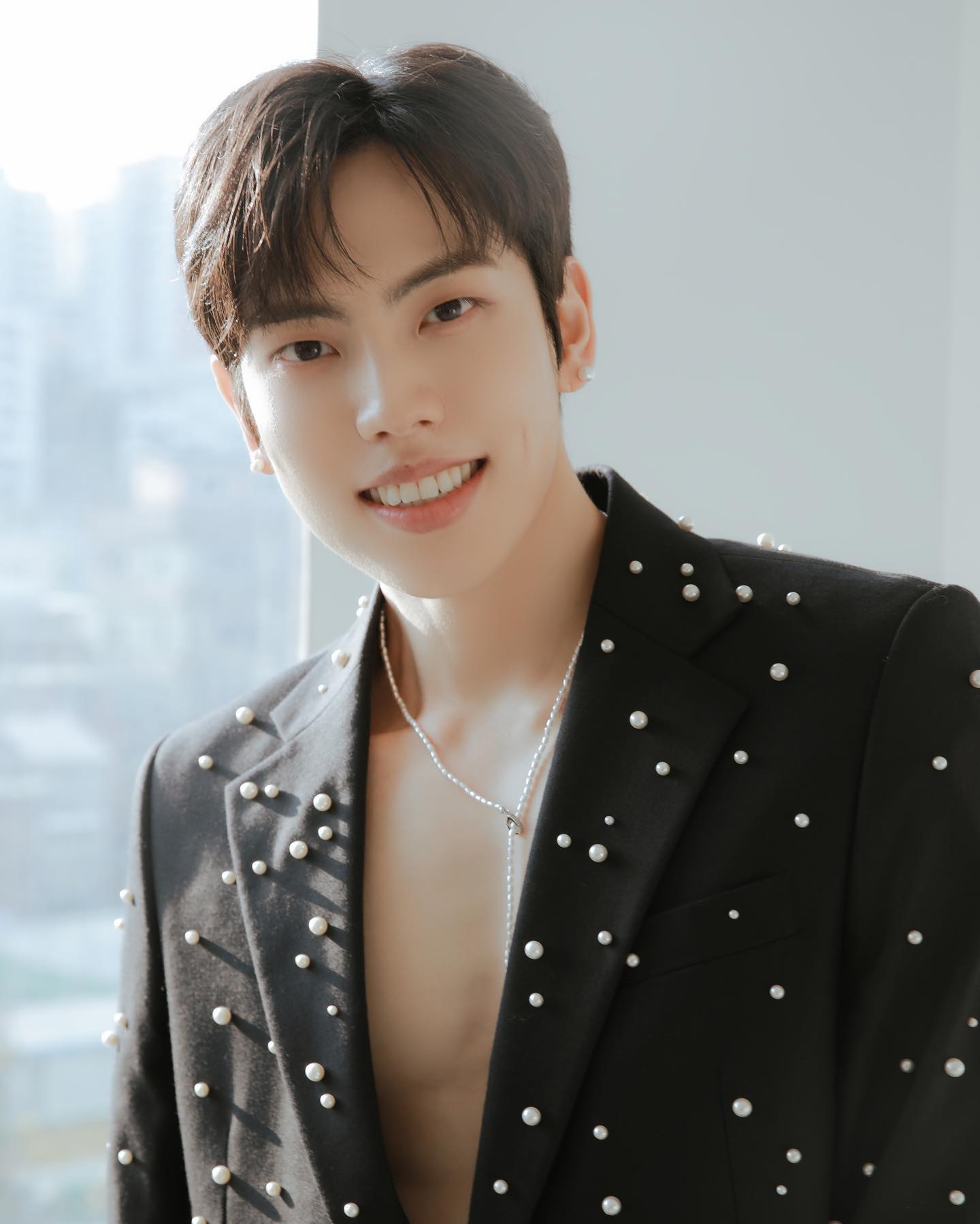 INFINITE INFO (Semi-Hiatus) on X: "[MISC] 221122 BTOB Eunkwang, after  speaking with MONSTA X Kihyun on their respective birthday broadcast, said:  "...It\