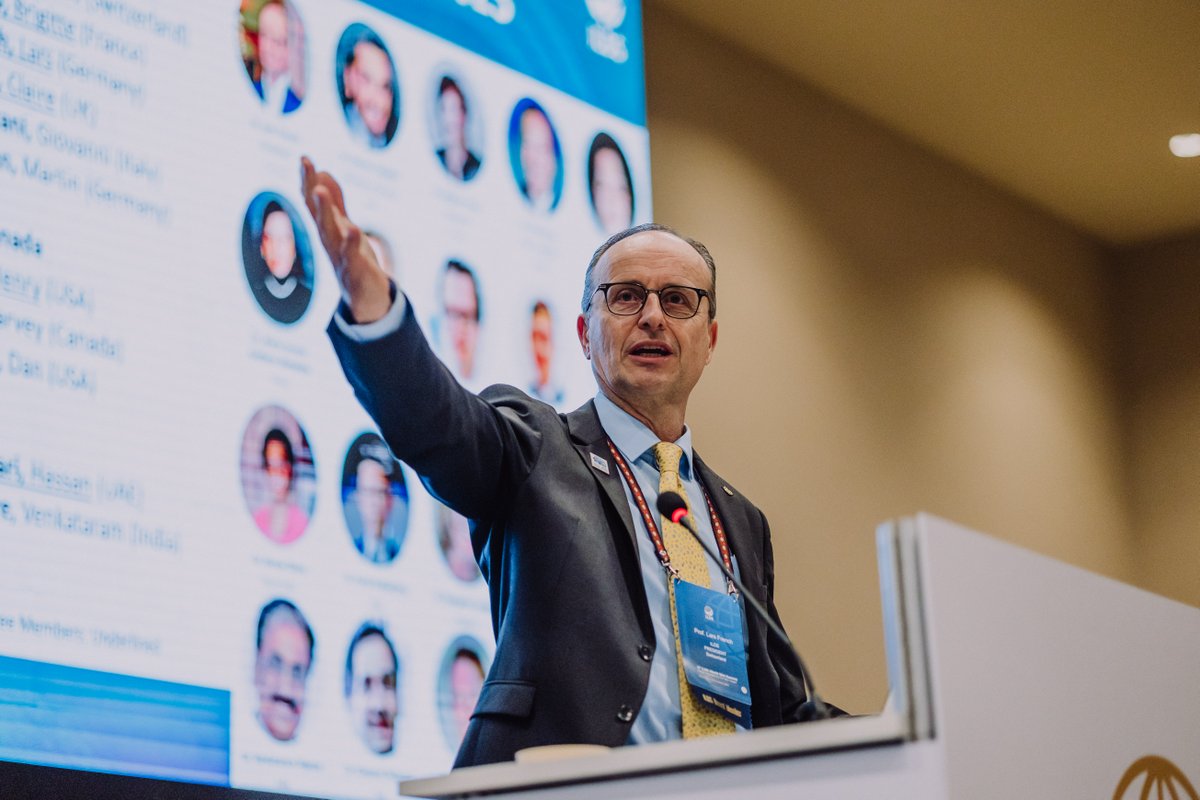ILDSDerm's tweet photo. The official 3rd ILDS #WorldSkinSummit photos are now live! Relive some of the best moments, tag yourself and colleagues, and don't forget to leave a comment. https://t.co/BrALFsYLvV https://t.co/p1DVXT10da