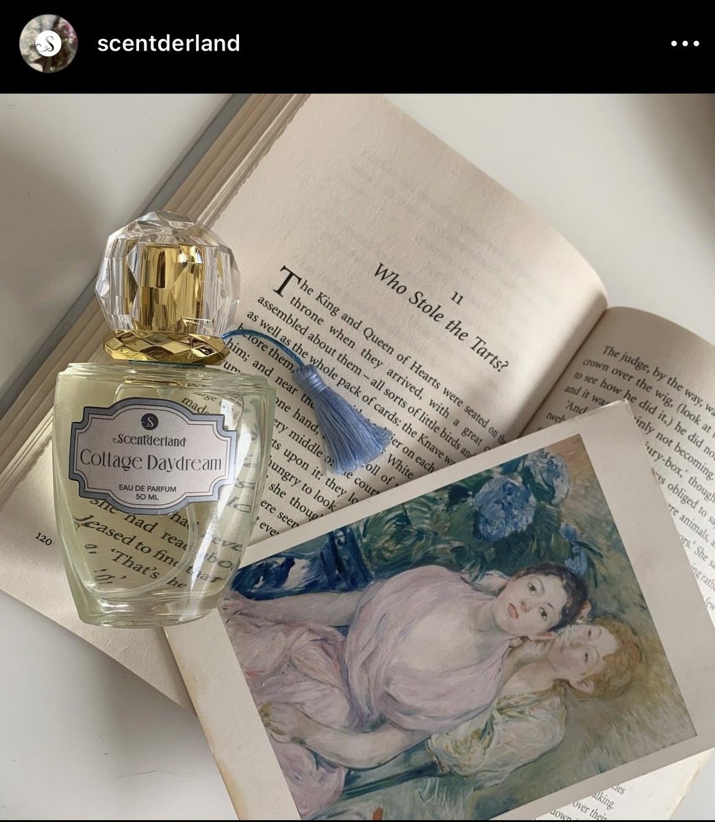 nocturnalcutie's tweet photo. Guys look at this local perfume brand! 

Cantik bangeeeet.
Their feeds, their packaging, their bottle 🥺

ini scentderland on instagram✨ https://t.co/HCSWLofLFJ