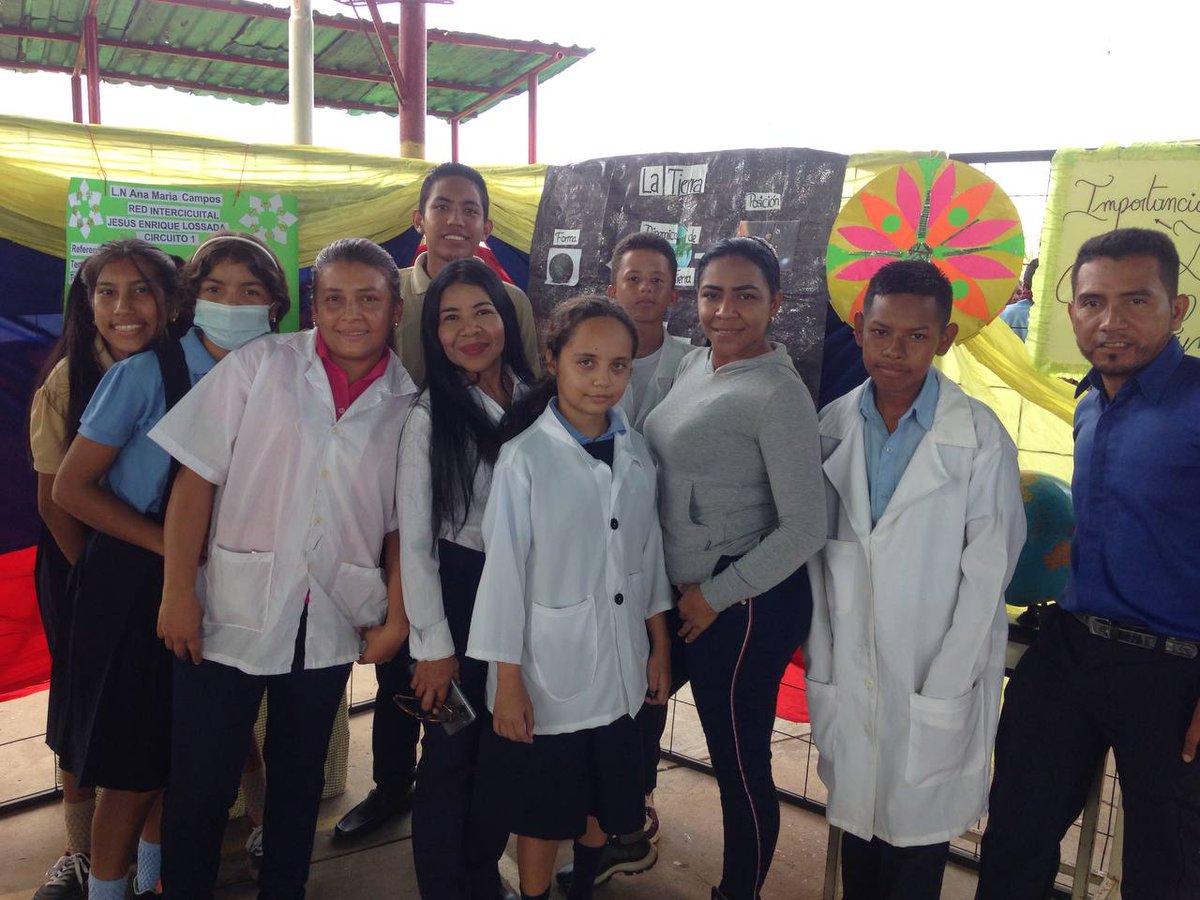 LICEOANAMARIAC's tweet photo. Celebrado con éxito el VI Reto Estudiantil de Ciencias Naturales, en su fase municipal. La sede de este evento científico fue el Liceo Nacional Ana María Campos, participando conjuntamente con varios planteles educativos del Municipio Jesús Enrique Lossada. Felicitaciones!! https://t.co/8QjKy4AfEl