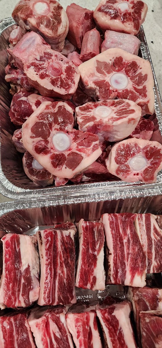 Meat is thawed out. Yay.  I know how to make oxtail a couple ways ... what's your favorite? Do you like how Southerners/soul food cooks do it? Jamaicans do it? Or West Africans do it? #ThanksgivingMenu