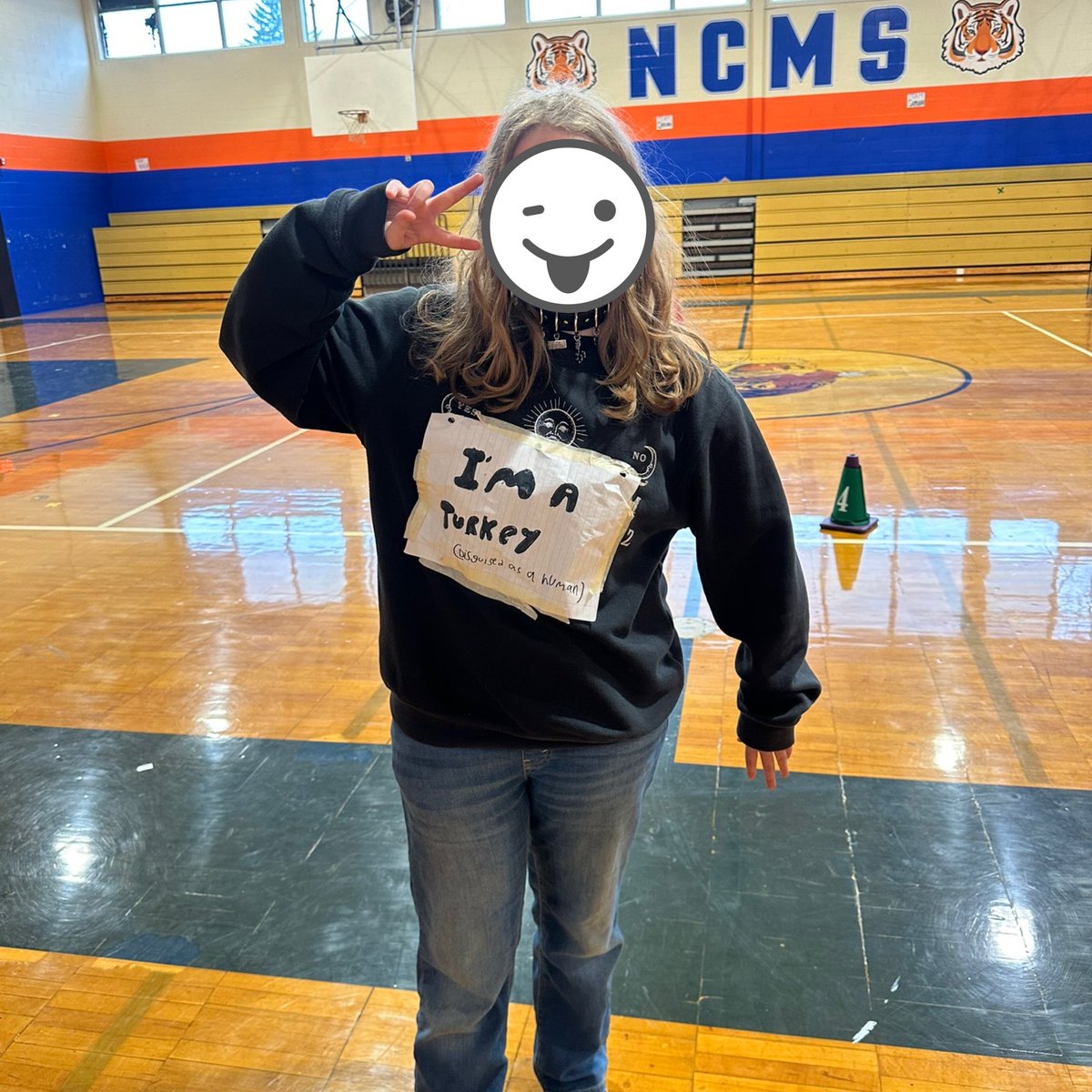 MrsSmith_physED's tweet photo. Our first annual NCMS PE Turkey Trot was a success! #middleschool #physicalactivity #Balance #TurkeyTrot https://t.co/KDY9VnA2ZT