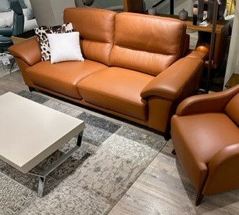 TatooSarad's tweet image. Fabrica y Mantenimiento de Sofás de Cuero
WhatsApp 3127880462

#sofasdediseño 
#purocuero 
#saladeestar 
#mueblesmedellin 
#fabricademuebles