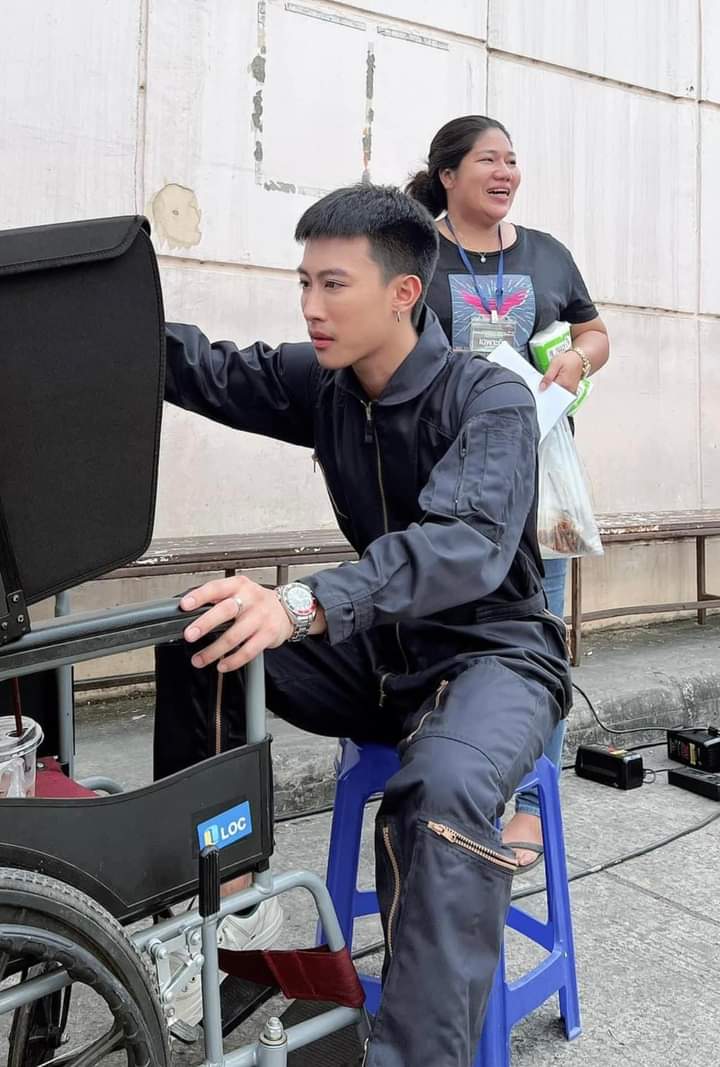 nooluk13's tweet photo. โอ้ยยยยหล่อโพด🤩🤩
#นุ๊กธนดล https://t.co/ntBI4yvas4