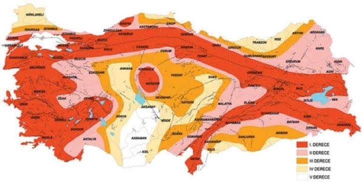 Merkez üssü Düzce olan başta İstanbul olmak üzere çevre illerdede hissedilen 5.9 luk depremi yaşayan tüm dostlara geçmiş olsun. Rabbim afetlerinden muhafaza etsin korusun saklasın inşallah 🤲 #deprem