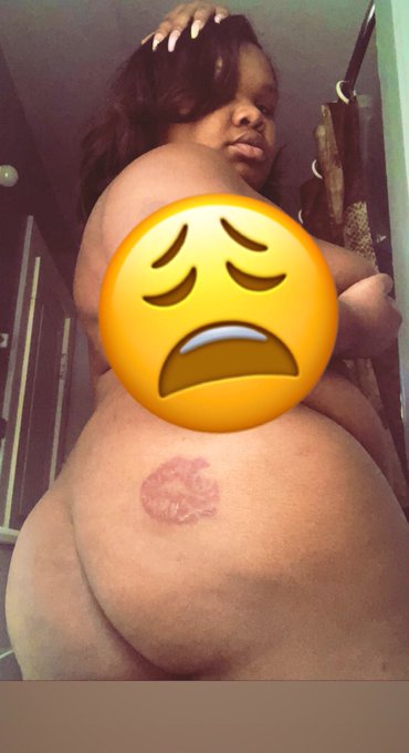 Can you love me naked?? https://t.co/gec7hWKeJG https://t.co/jZtXrZ8aHd<a href="/tag/oldvideos"class="tags"><span>#oldvideos</span></a>