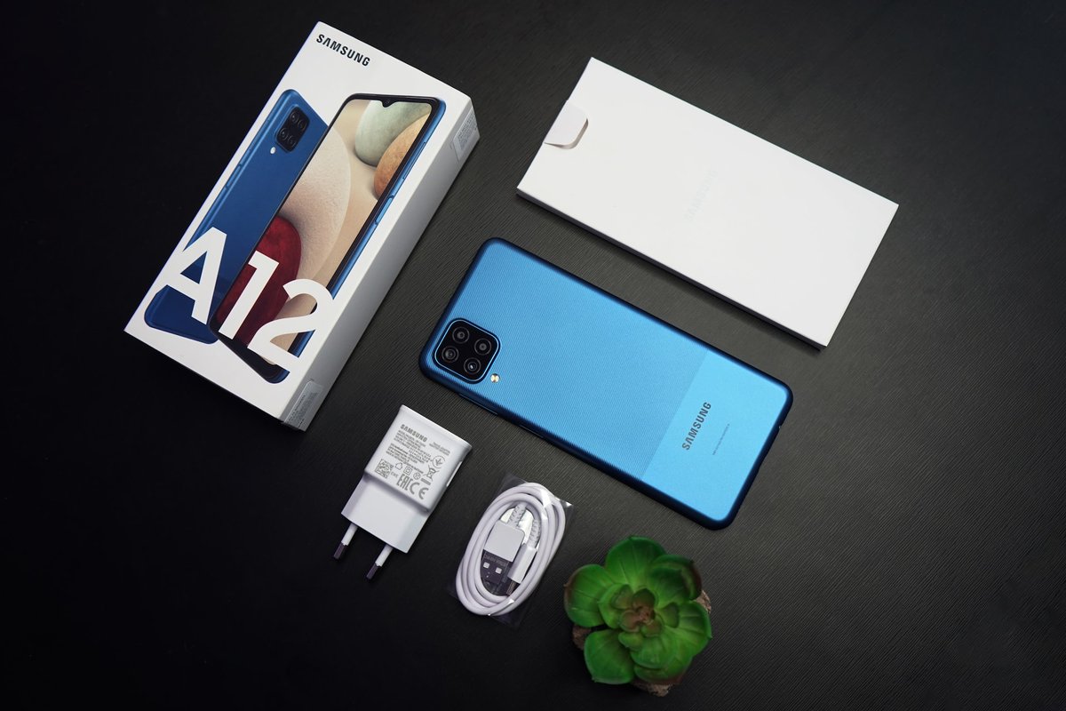 zimtechdaily's tweet photo. How to screenshot on a Samsung Galaxy A12
https://t.co/Btz9GikpD9 https://t.co/frJzVt1F5M