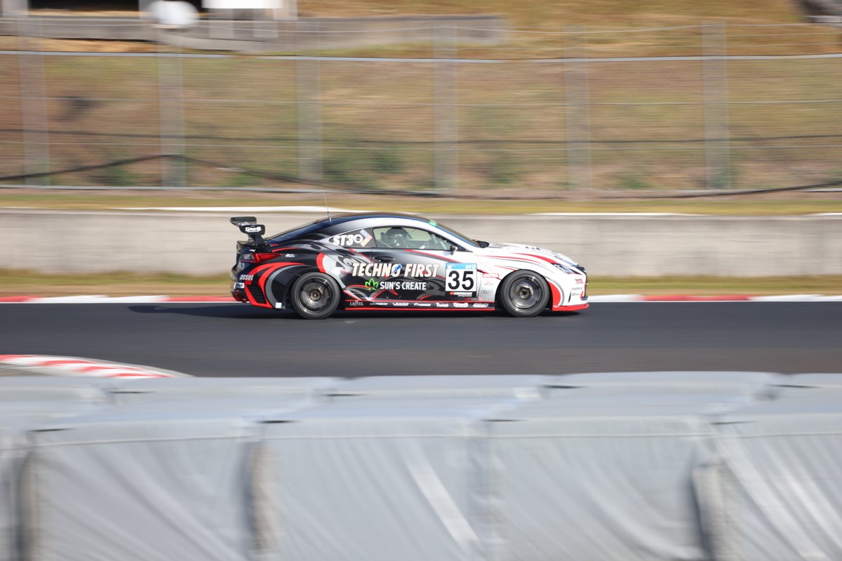 Rugger1_55521's tweet photo. #S耐 #Rd6岡山 #スーパー耐久 #岡山国際サーキット
#STー3クラス #35号車 #Hankook
#テクノファースト #TECHINO FIRST RC350 #LEXUS RC350
#Canon #EOS6D #一眼レフ
2021.S耐Rd.6岡山 岡山国際サーキットで撮影♪ https://t.co/kvSgiyMzTb