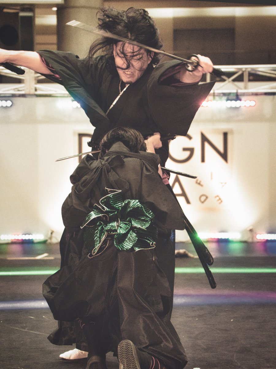 Okaka0302's tweet photo. DESIGN FESTA vol.56

#奏手候 #紅桜剣舞会 #しらぬひ抜刀隊
#デザフェス56
#岡武蔵 #武蔵殺陣道場 https://t.co/gIRWjdN7pQ