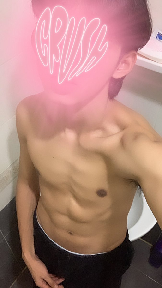 erro4543's tweet photo. กดใจไม่ได้ กดหัวได้นะ 55 #เรียลชาย #เหงา #fwb https://t.co/Nvqq3CjjZe