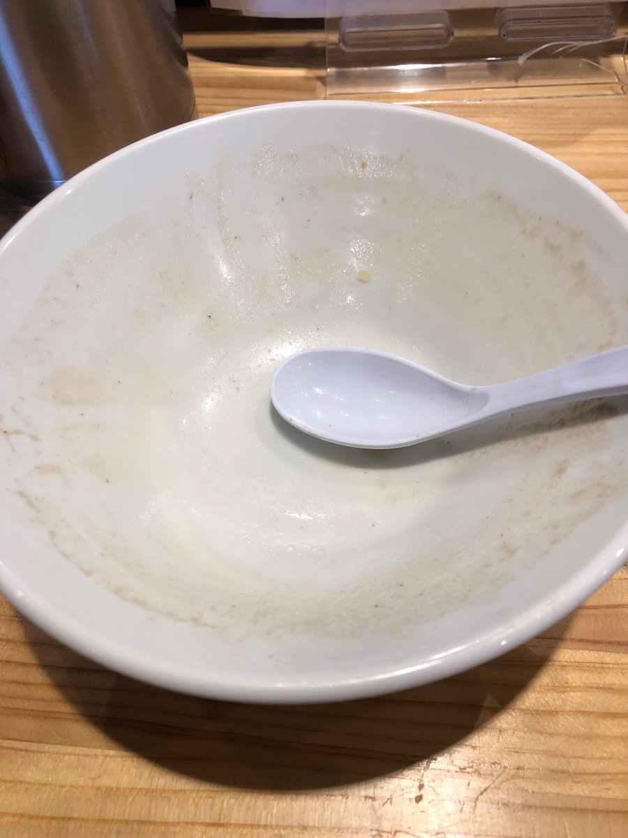 yama_jin_hihaaa's tweet photo. 中華そば貴将＠石岡市
煮干そば🍜Twitterで昨日よりも濃厚だと…昨日食べてないけど🙌うめぇ〜😌ご馳走さまです👏👏👏 https://t.co/HaIMdMdYlo