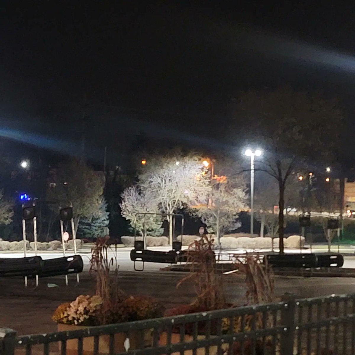 Drew Thompson tweet media