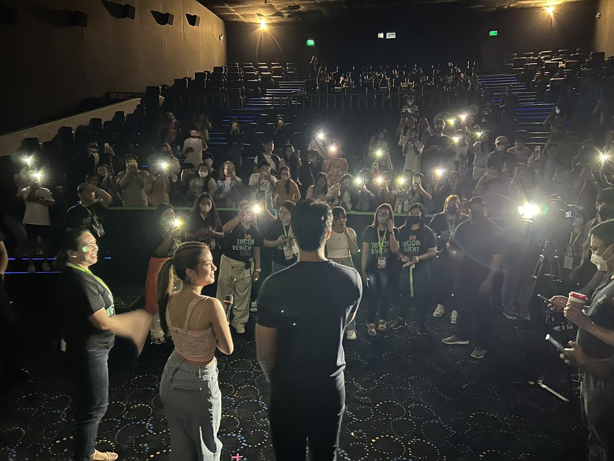 StarCinema's tweet photo. Thank you Team DonBelle Bubblies! 💜💚🧡🤗 #AnInconvenientLoveNowShowing https://t.co/1nEwTsWKdu