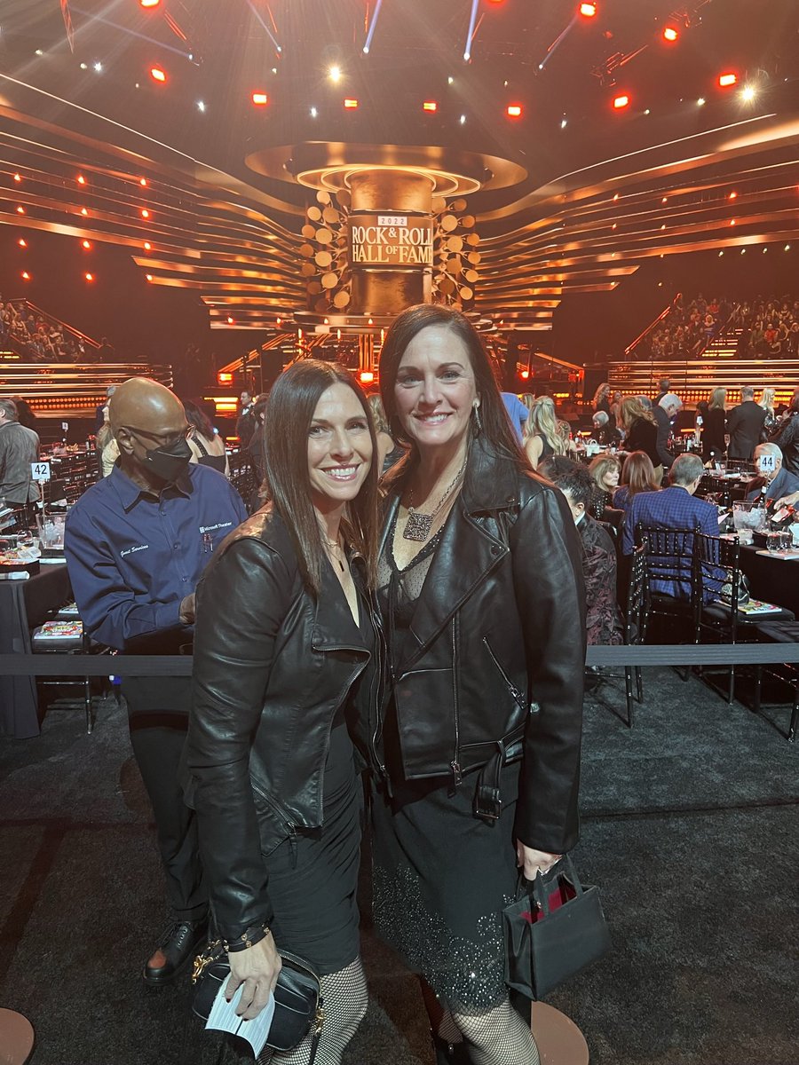 barballendo's tweet photo. Still can’t believe we were there! Best night ever celebrating my favorite #DuranDuran #RockHall2022 https://t.co/i2ZhHybqXZ