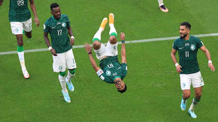 isbg_it's tweet photo. Congratulations, Saudi Arabia, for the fantastic exploit ⚽🇸🇦  #saudi_argentina #FIFAWorldCup2022 https://t.co/23qgAsigVT