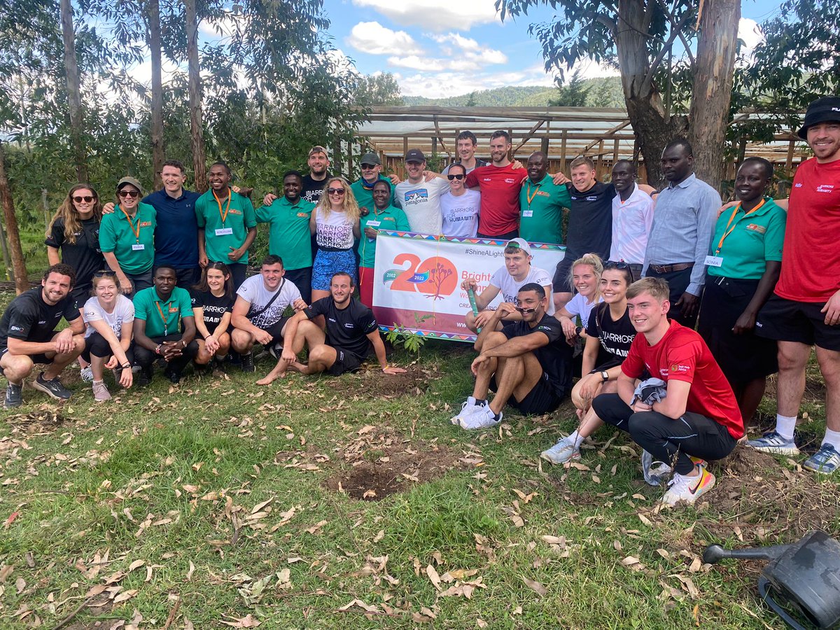 Chaill an foireann sinsir rugbaí inniú 38 28 ach imirt iontach déanta acu., image size:1200x900